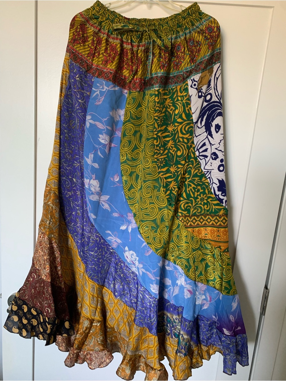 Jack Pot 100% Silk Bohemian Multicolored Flowy Skirt 🌴